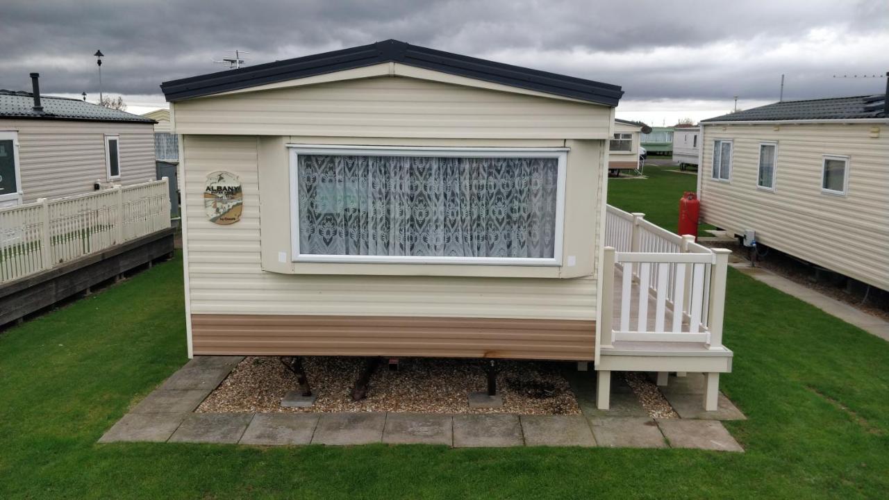 Ferienwohnung 6 Berth Heated On The Chase Skegness Exterior foto